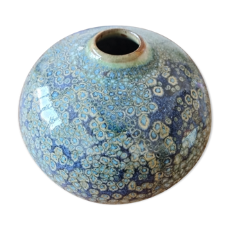 Ceramic vase