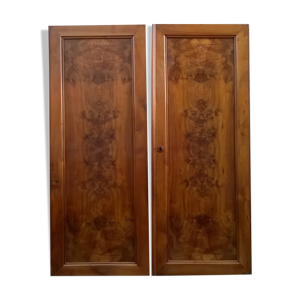 ancienne paire de portes - armoire