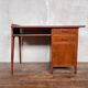 Bureau vintage moderniste