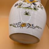 Vase Moustiers