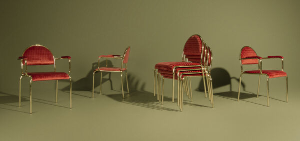 Fauteuiil Hollywood Regency à Volterra 42, avec accoudoirs