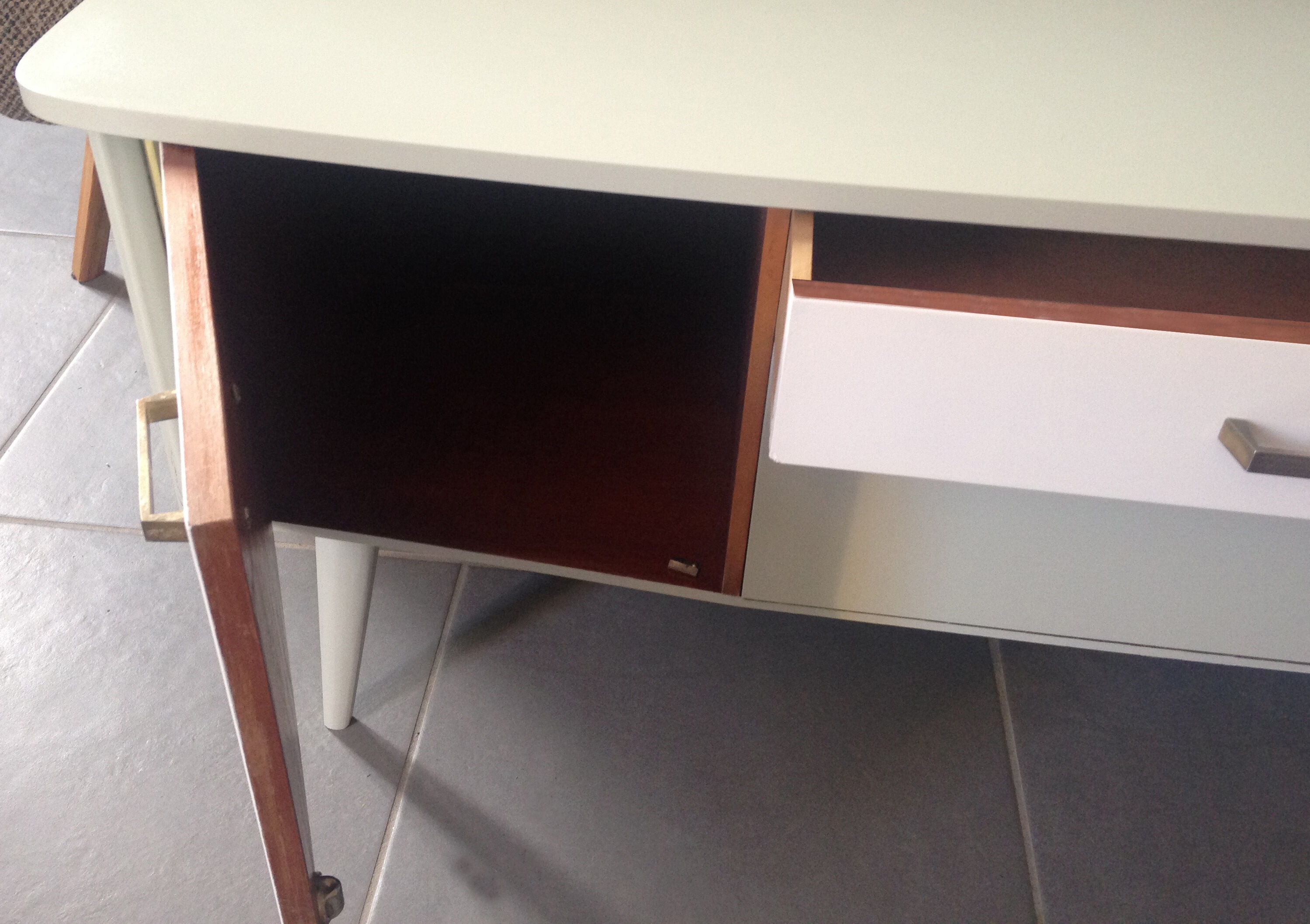 Enfilade bi - colors of the 50s