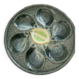 Oyster plates in slip