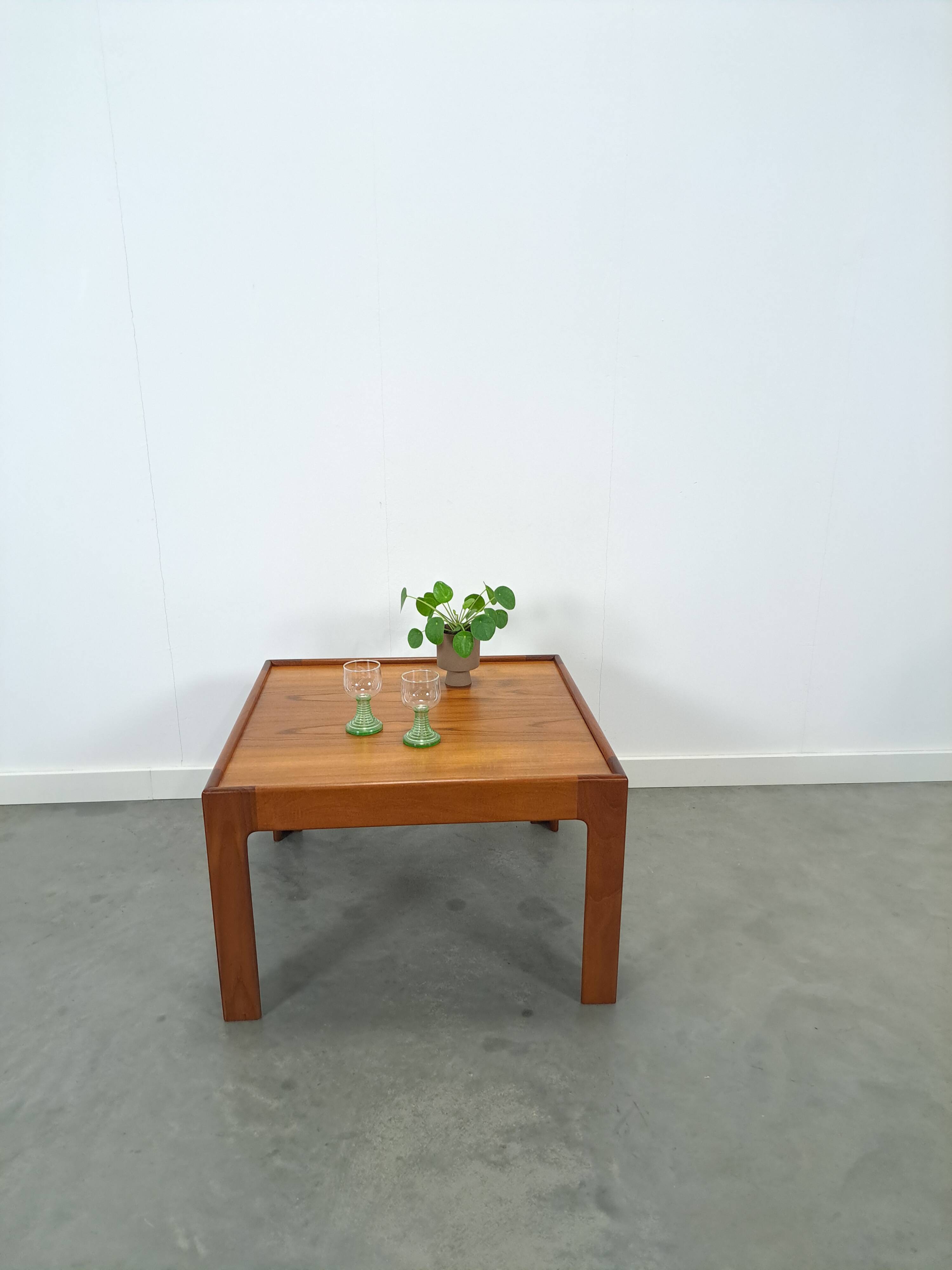 Deens teak design salontafel N. Eilersen