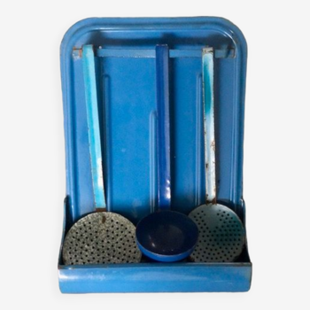 Blue enameled sheet metal utensil drainer