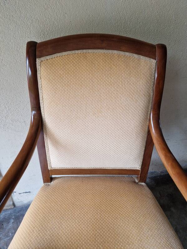 Fauteuil en acajou et placage d'acajou d'époque Restauration, vers 1820