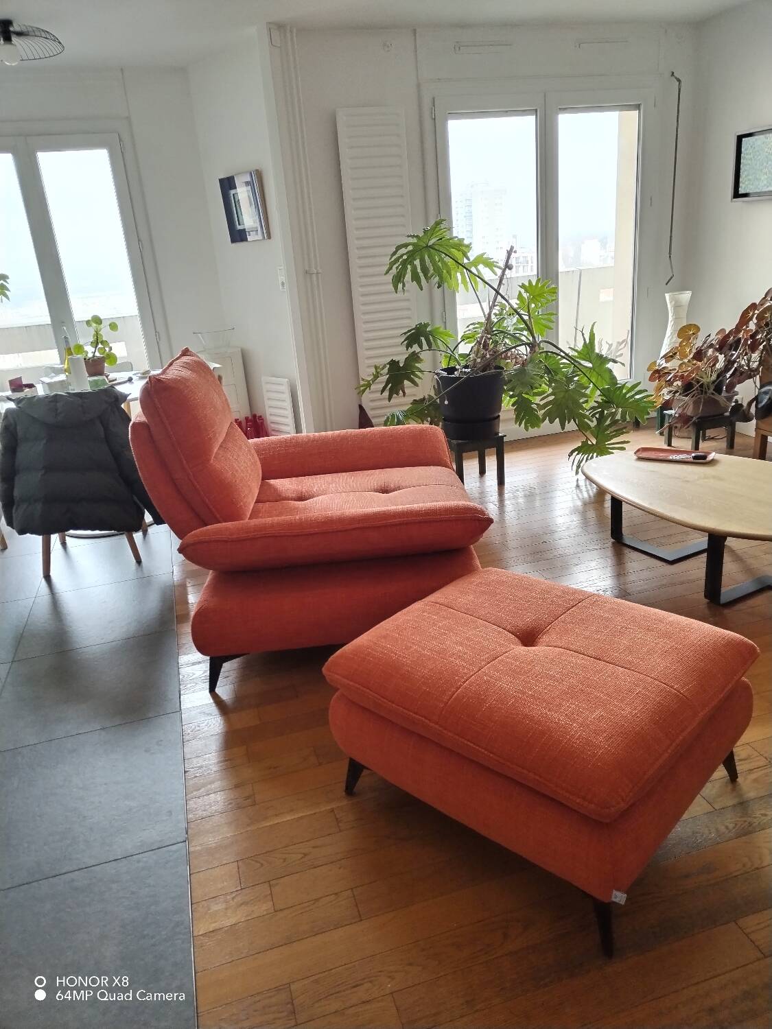 Alyssa armchair and pouf