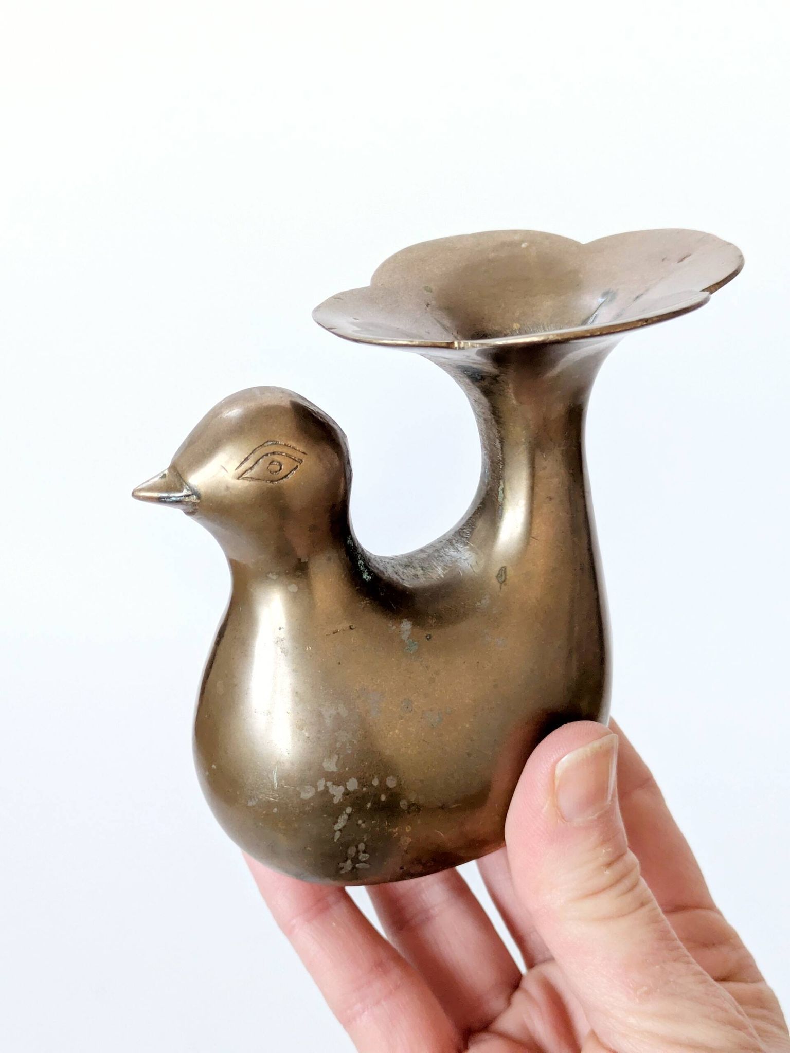 Candle holder or bird soliflore in brass, mid-century design from the 1960s.