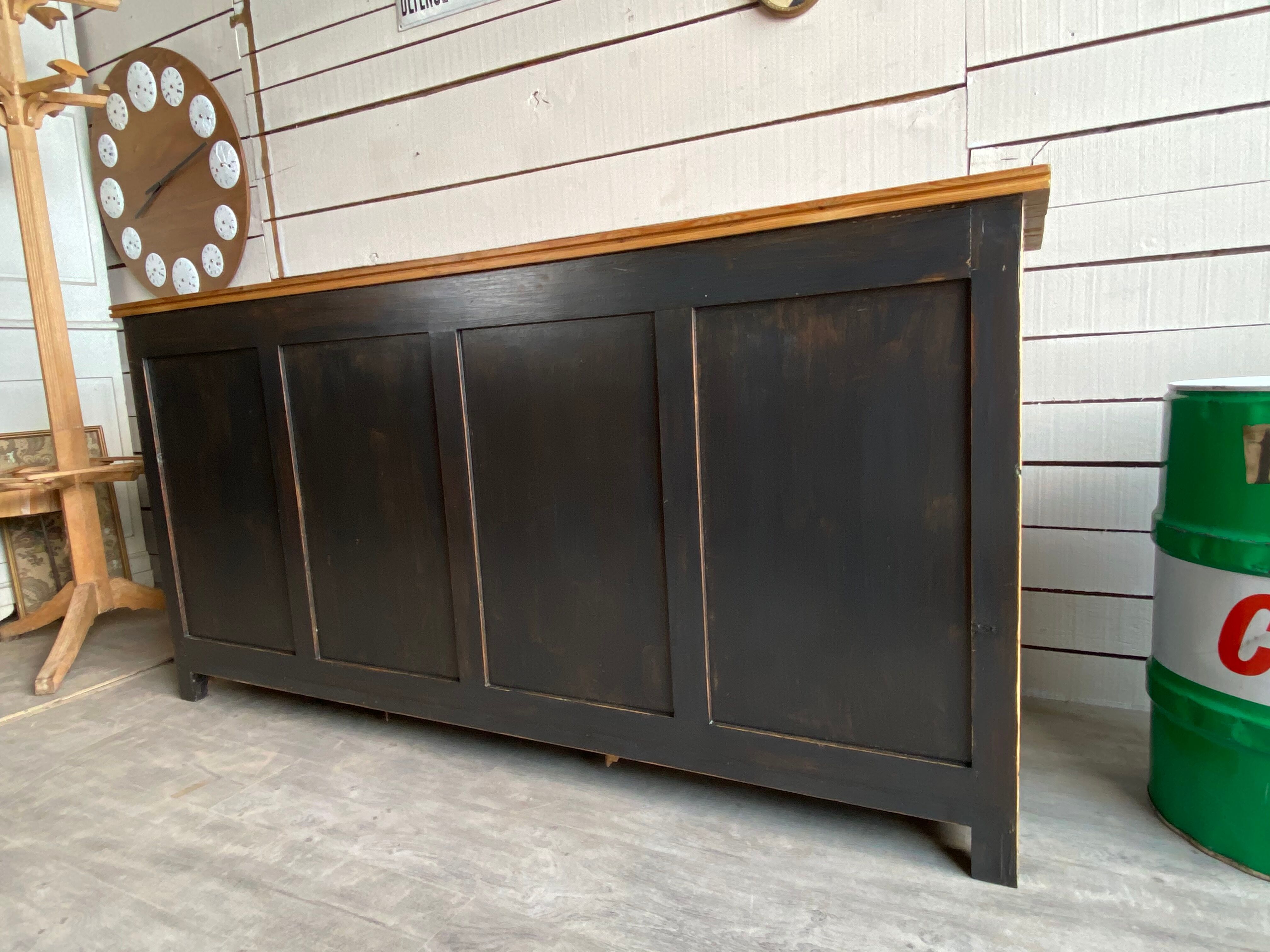 Counter-store hardware