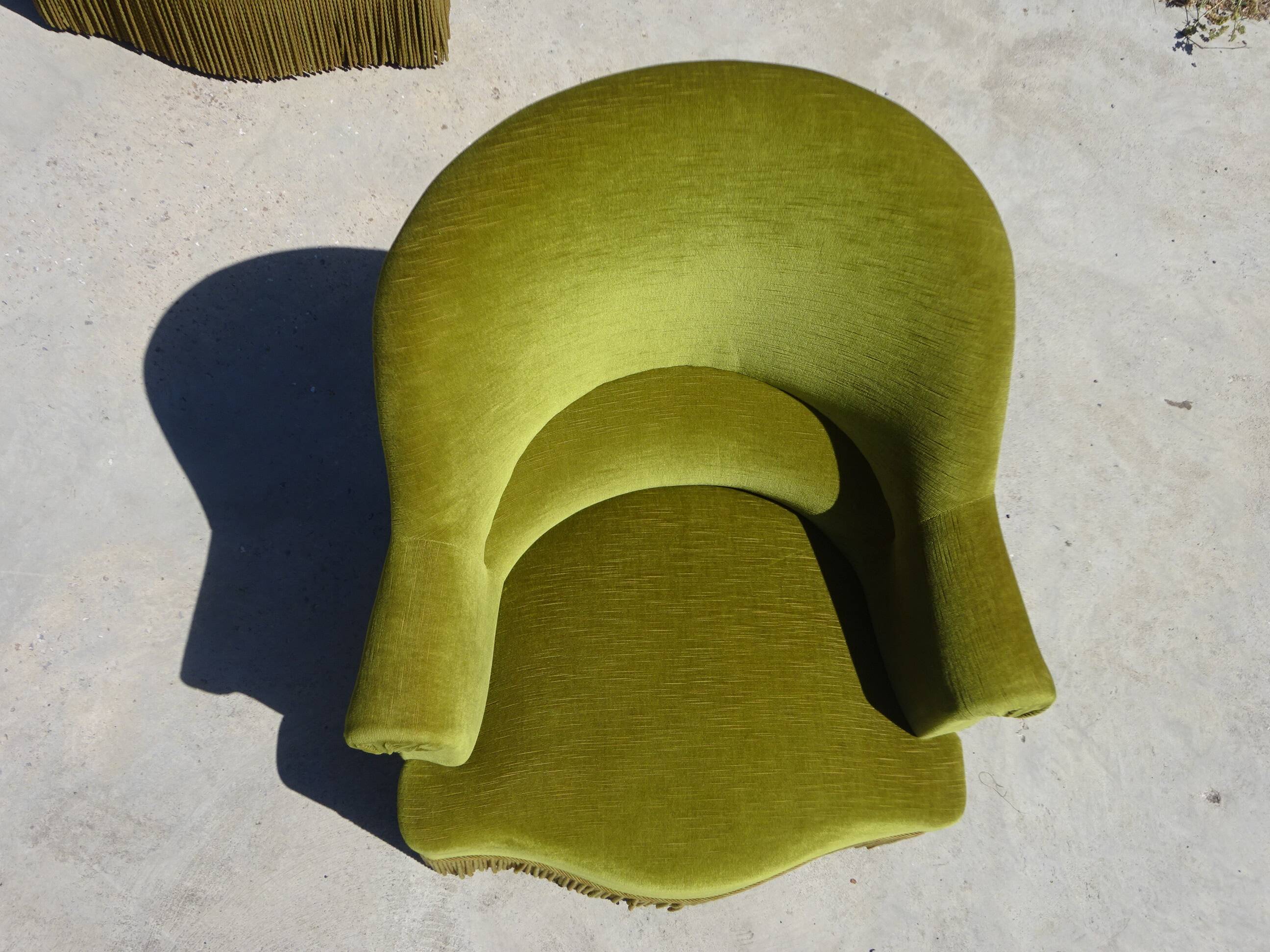 Fauteuils crapauds en velours vert, les 2