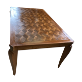 Dining room table