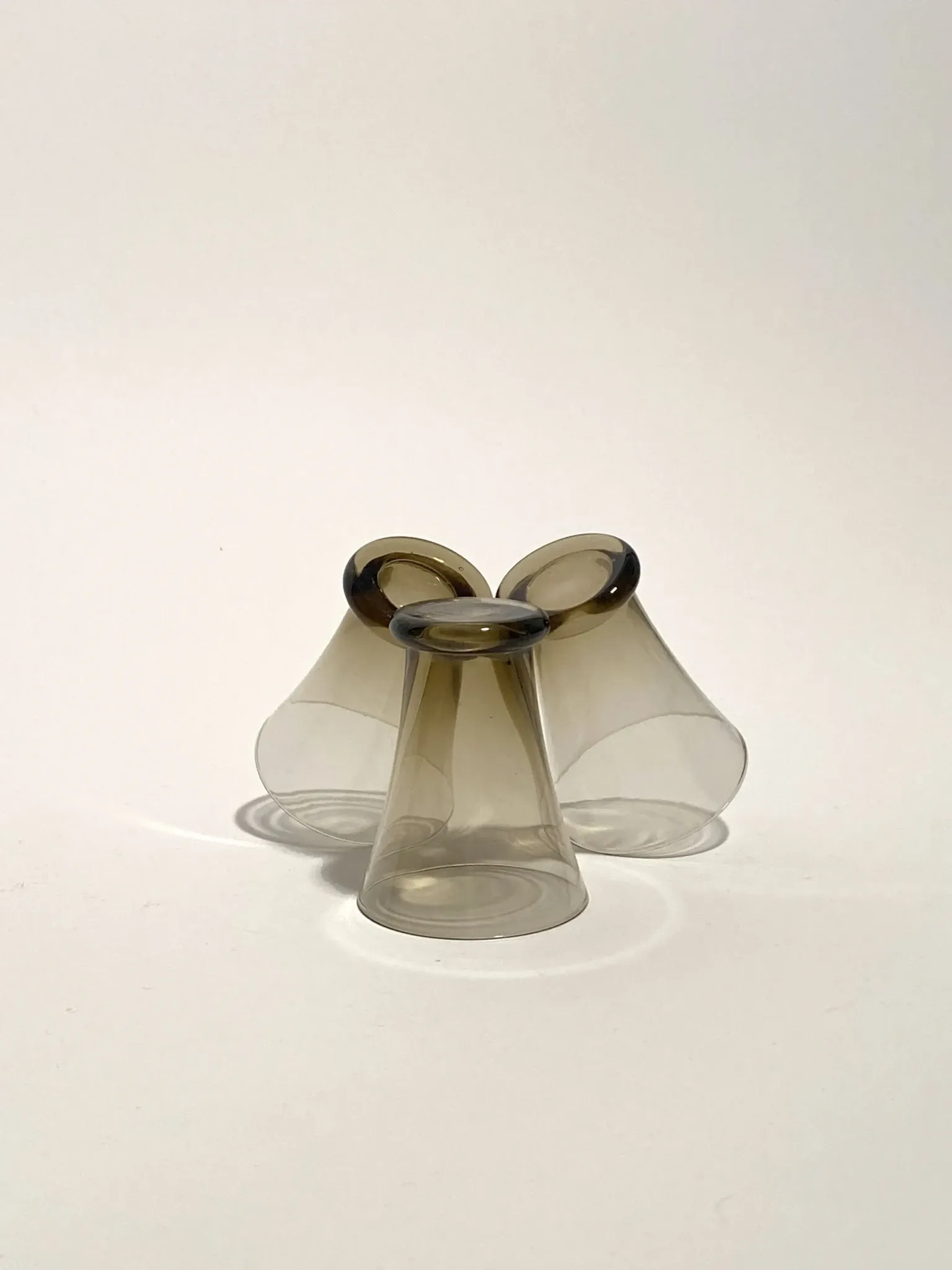 Set of three flat-bottomed glasses