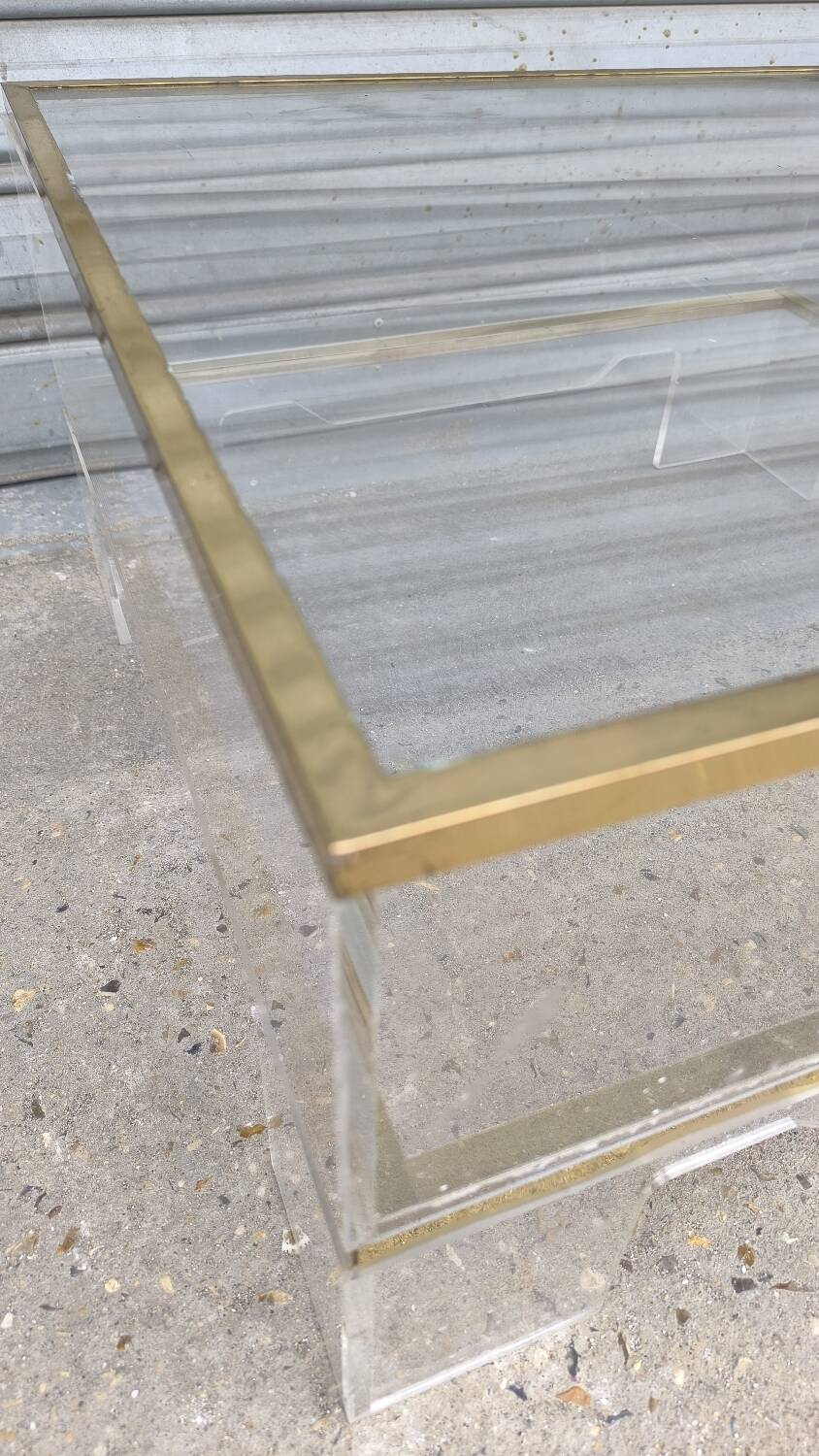 1970s plexiglass coffee table
