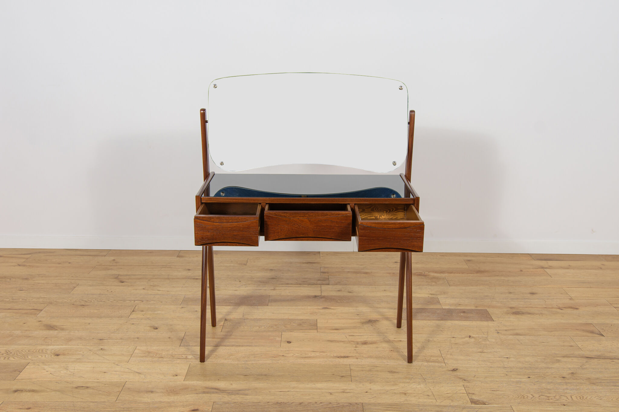 Mid-Century Teak Dressing Table with Mirror by Arne Vodder for Ølholm Møbelfabrik, Denmark, 1960s