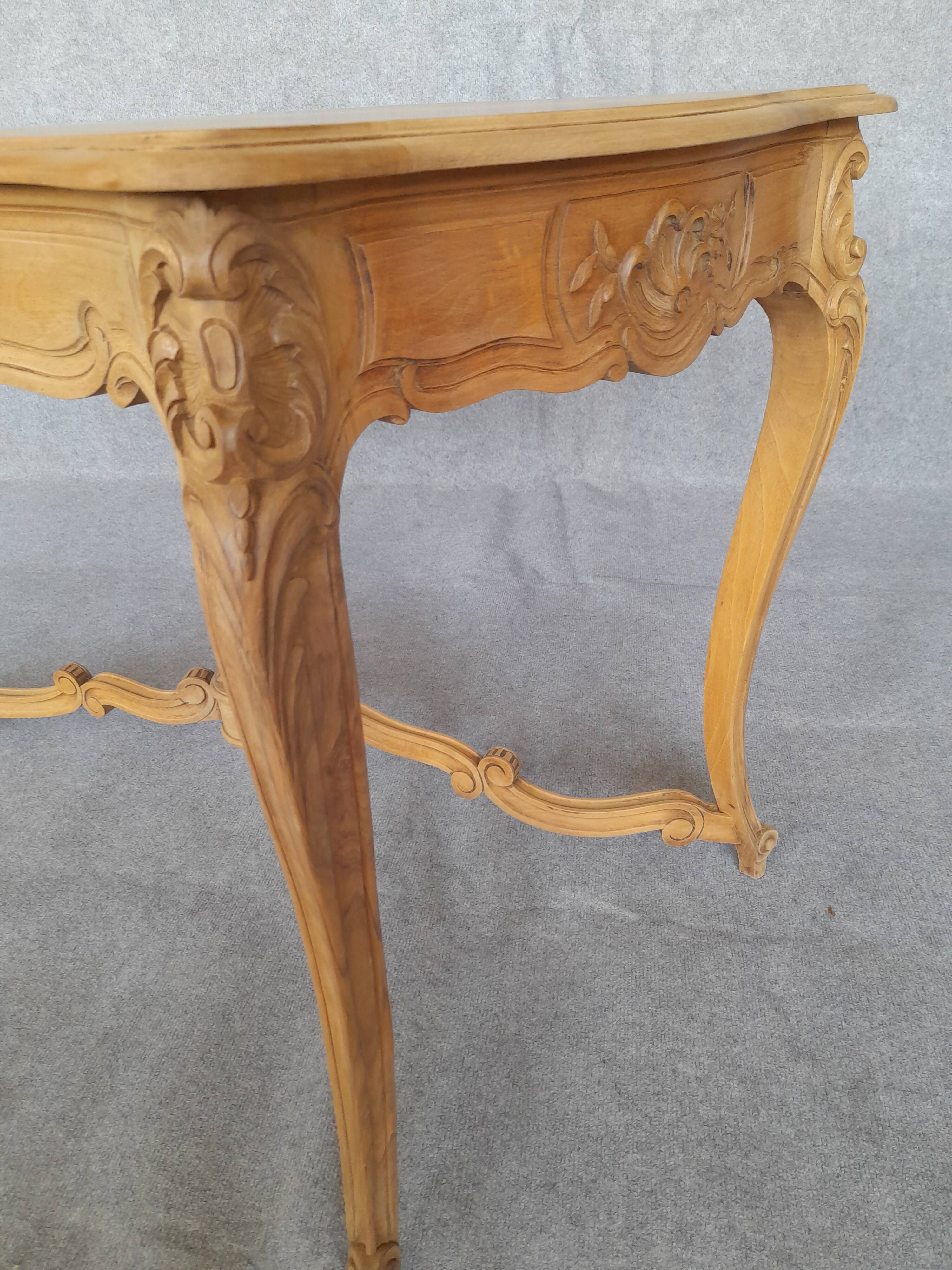 Table style Louis XV