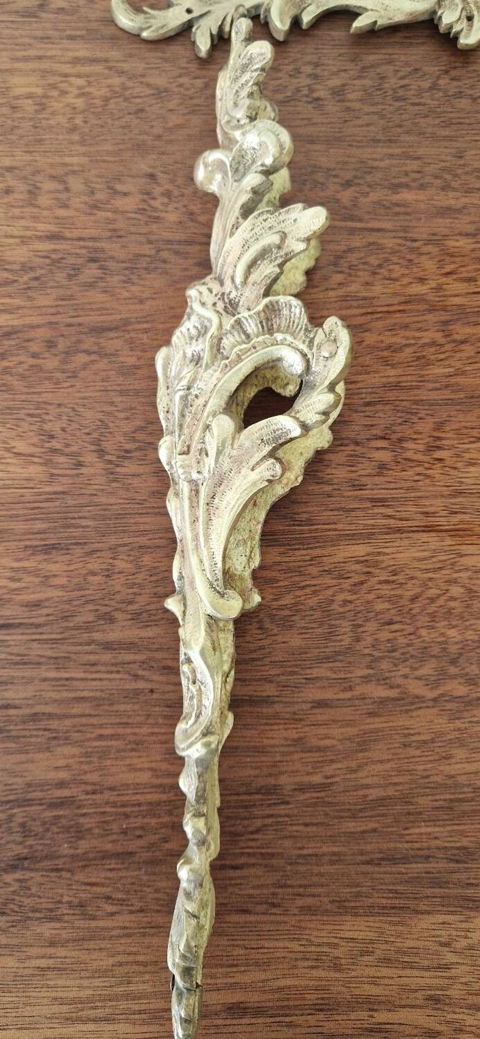 2 ornements et fronton en bronze antique
