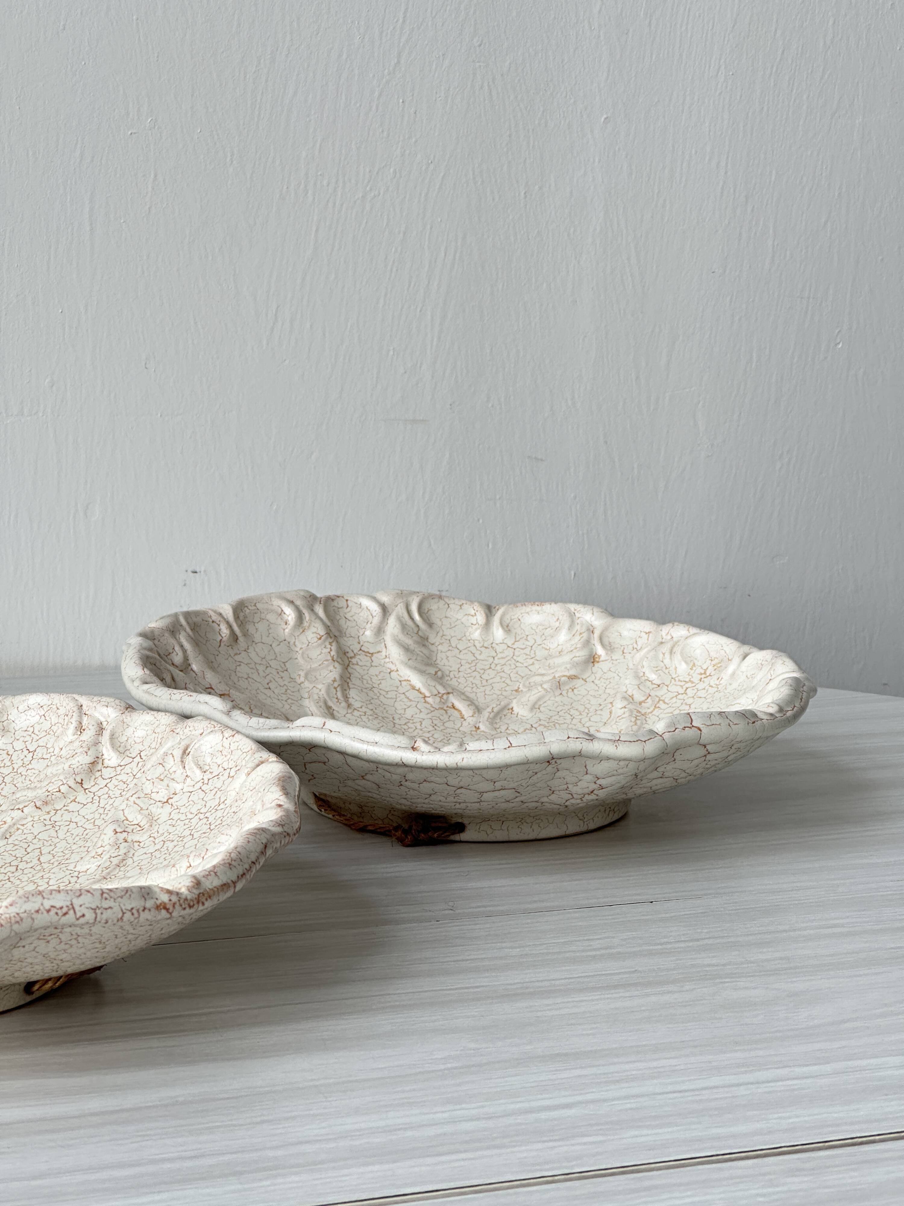 Fluted cracked terracotta dishes - fluted wall plates