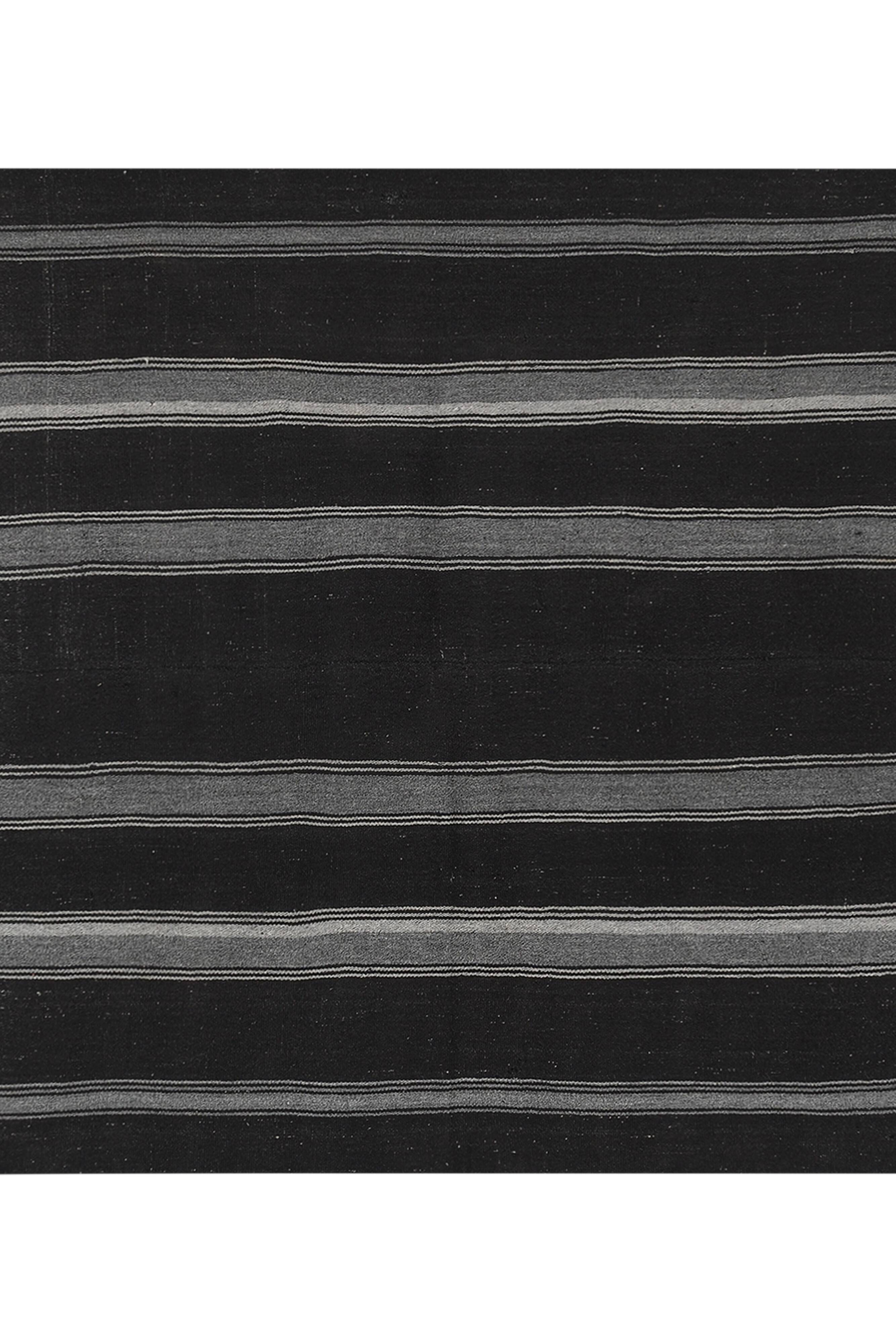 Vintage Turkish Oushak Rug Handwoven 203x220 cm
