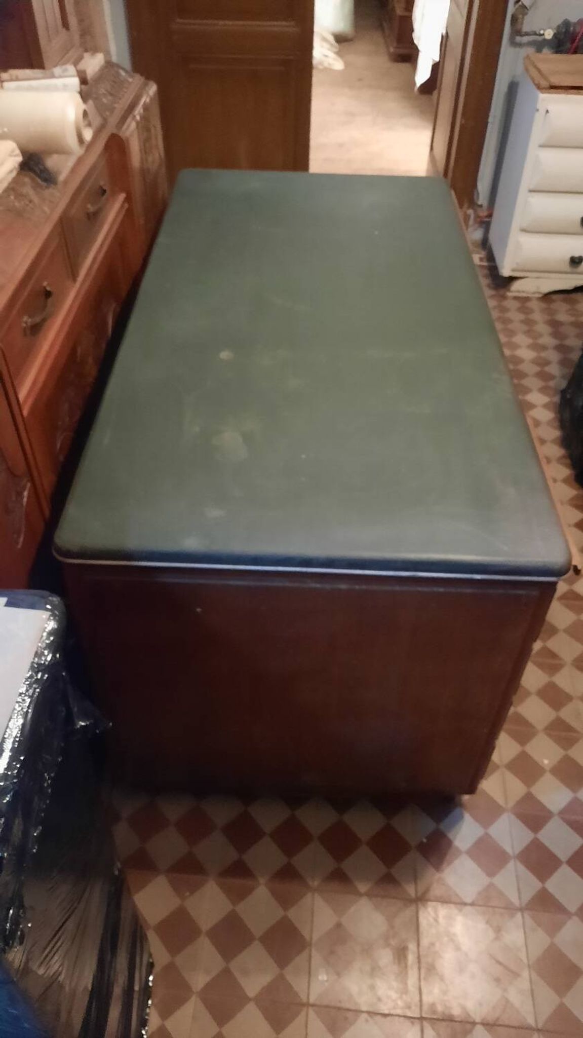 Administration desk