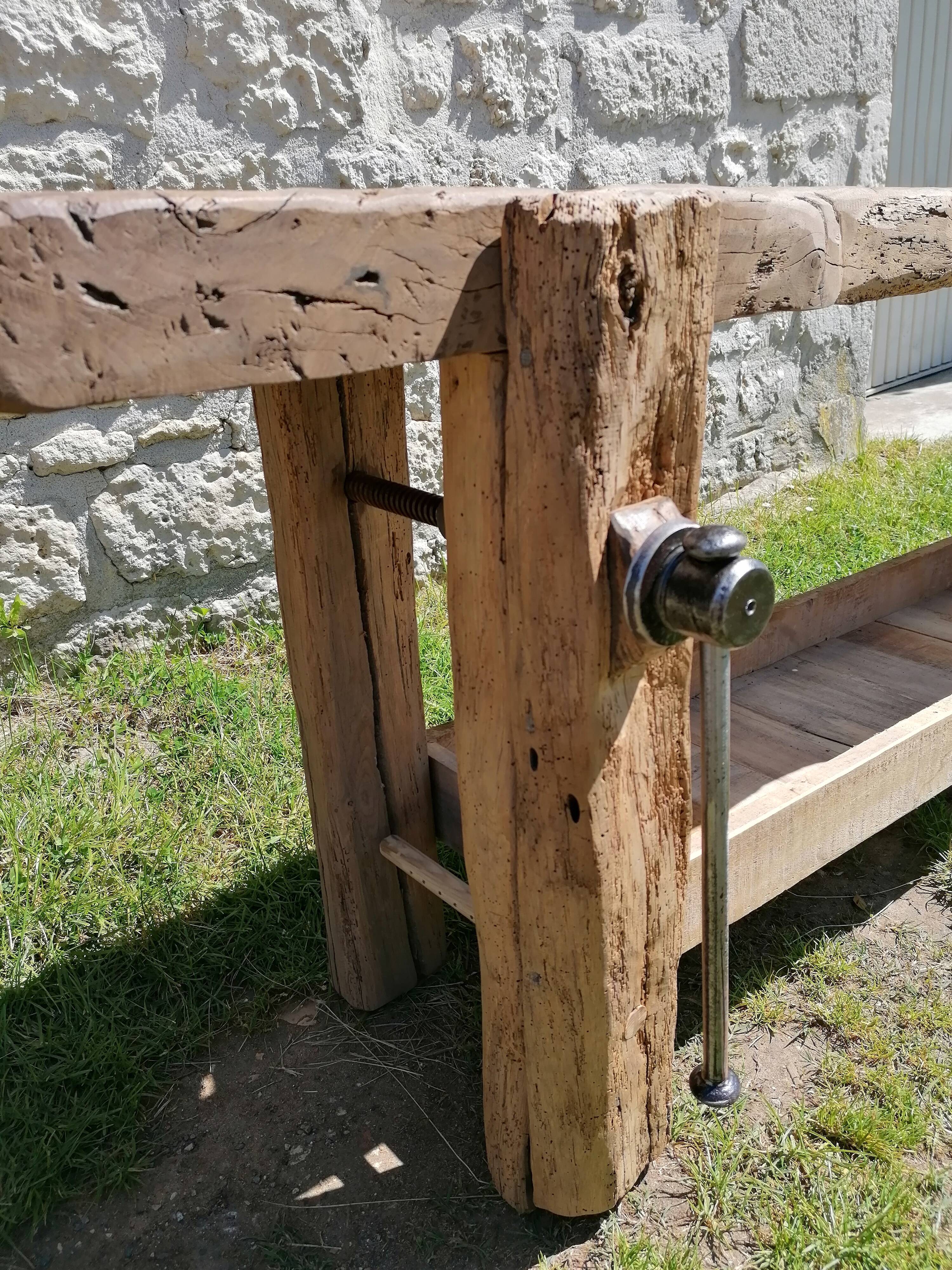 Carpenter's workbench