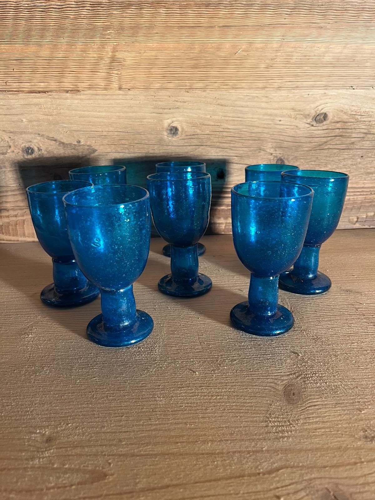 Series of 8 vintage glasses 60s in blow glass