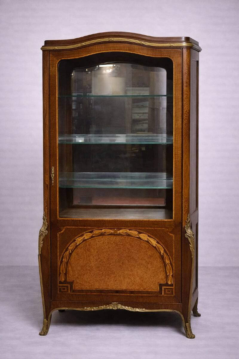 Louis XV style display cabinet in noble wood marquetry