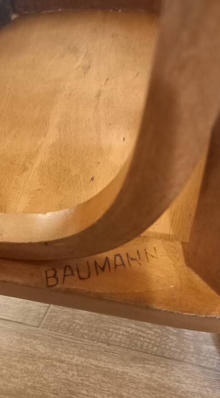 Vintage children's armchair signed Baumann.
