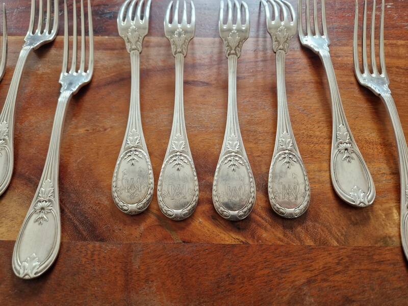 Christofle - Set of 12 dessert forks model Trianon in metal