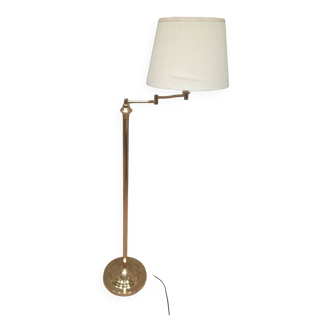 Reading lamp on metal legs with