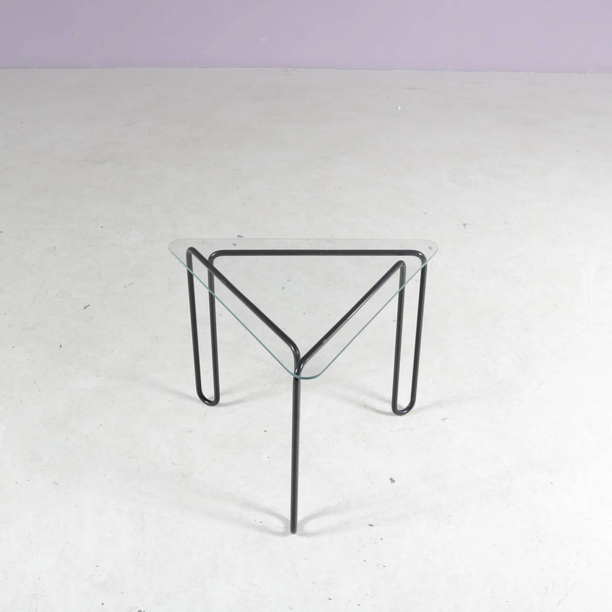 1980s wire metal side table from the Netherlands