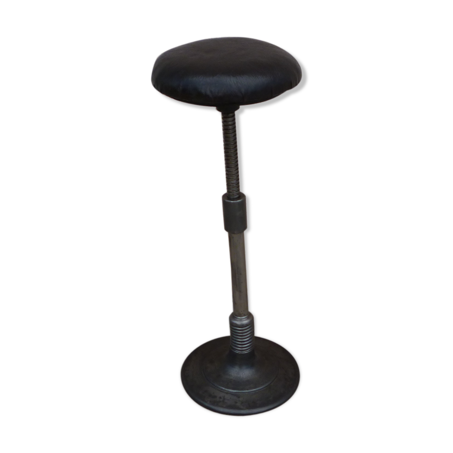 Dentist stool