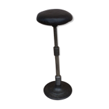 Dentist stool