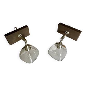 2 hind rabii wall lights