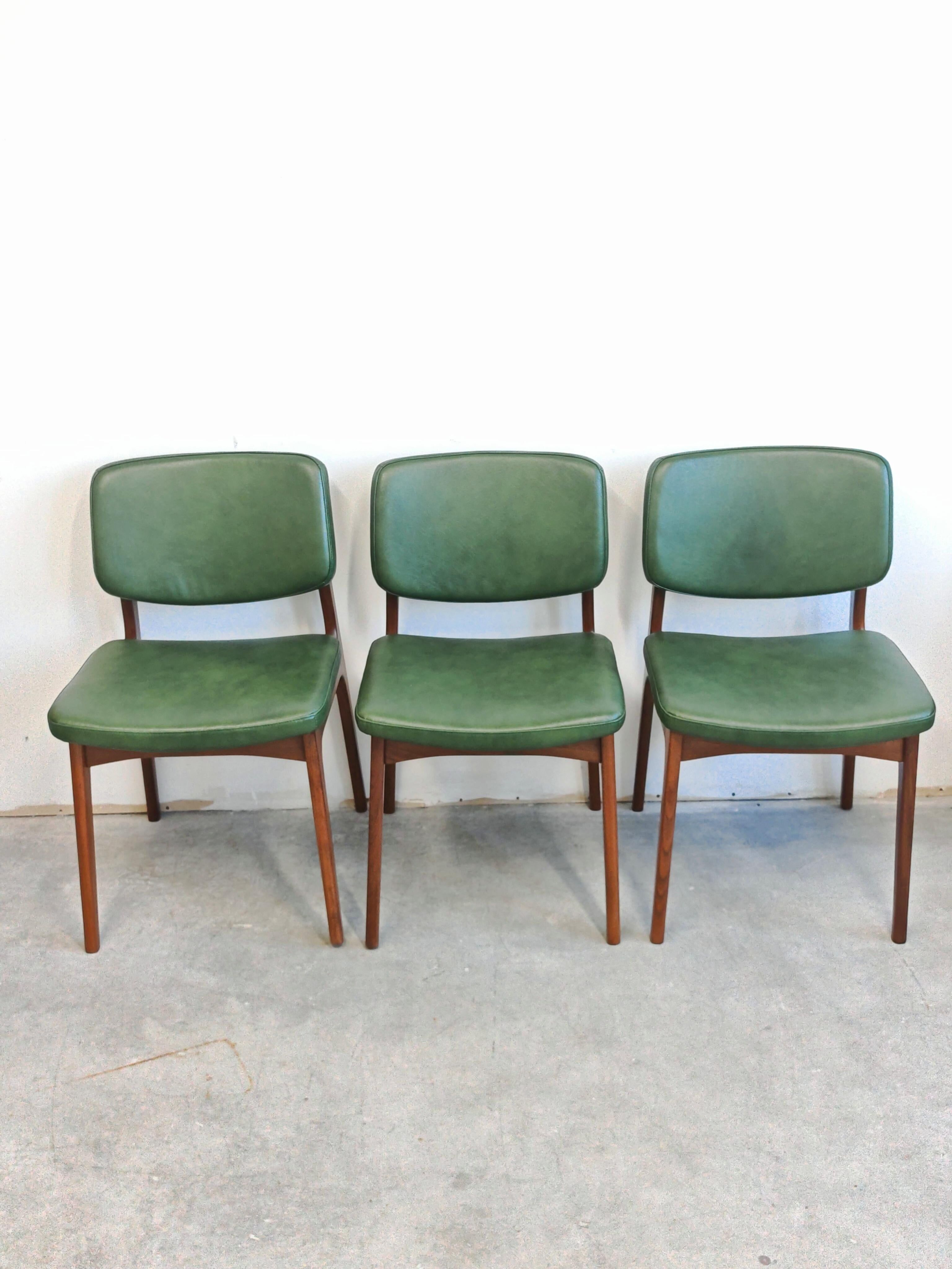 Mid-Century Modern dining chair in teak and leather, Denmark 1960s