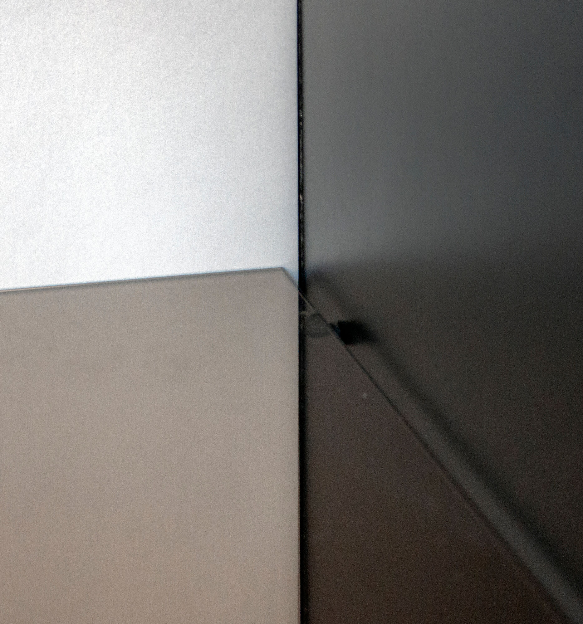 Eye-winked maple sideboard by Giovanni Offredi for Saporiti Italia 1970s