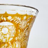 Vase richement découpé à la main, début du 20e siècle, Tchécoslovaquie