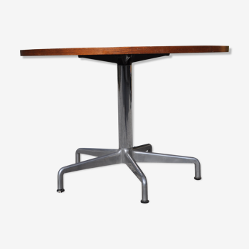 Table ronde design vintage