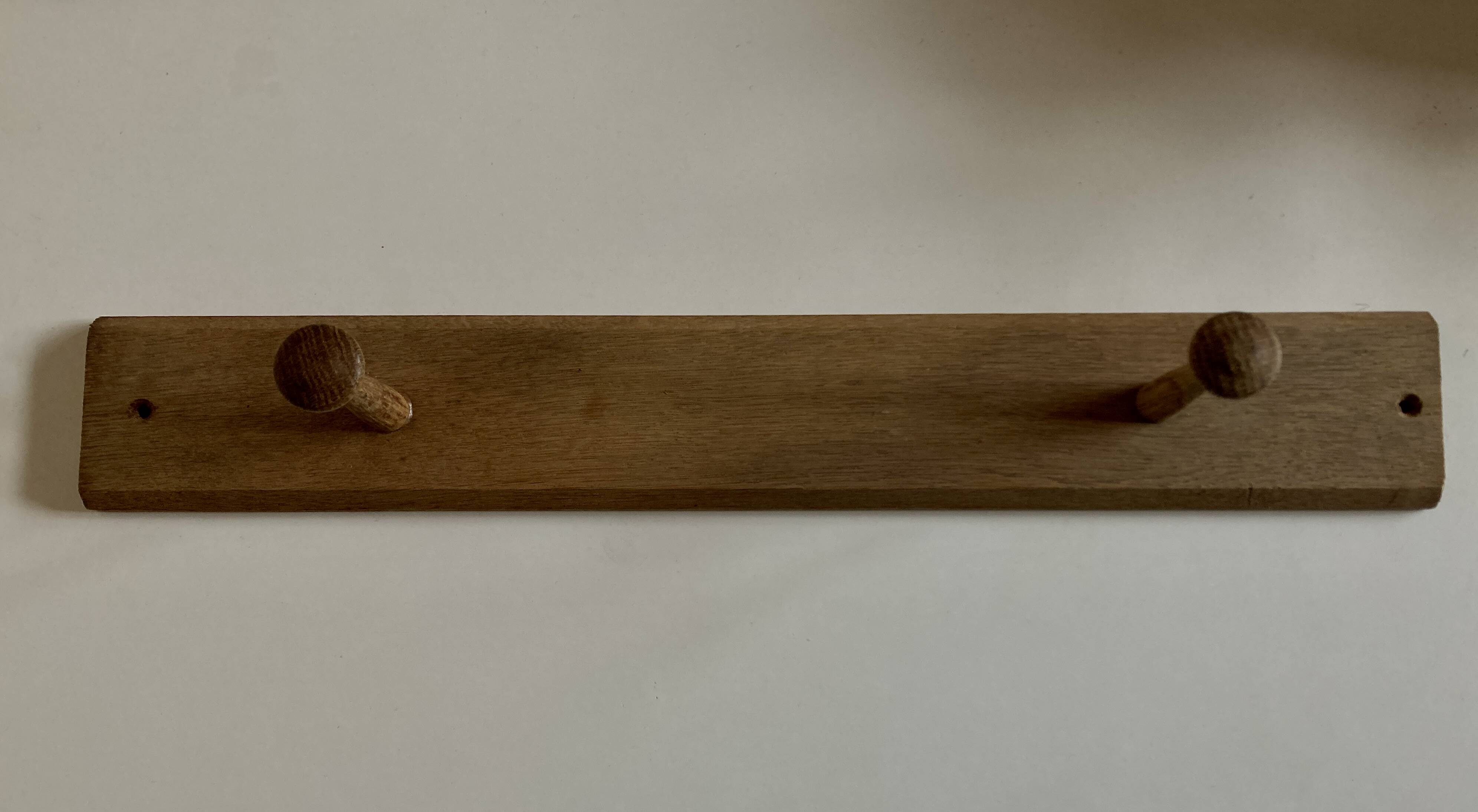 Modernist oak wall-mounted coat rack L53.5cm