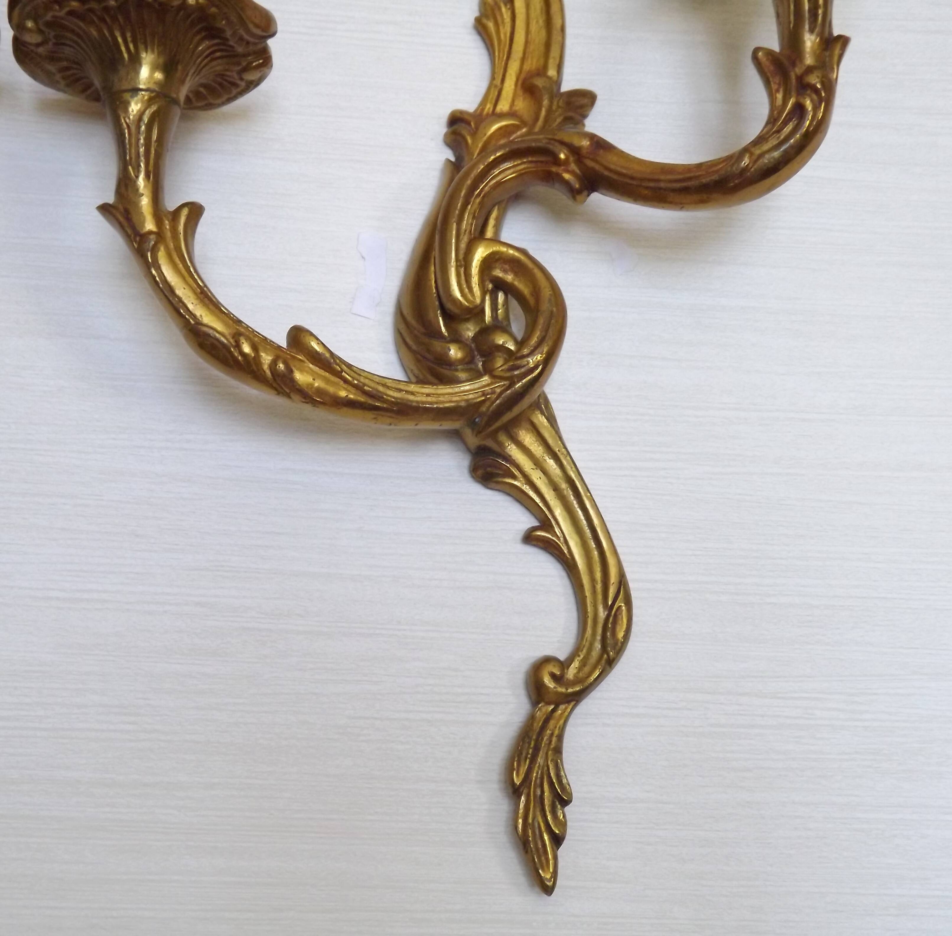 Pair of Elegant French Bronze Opposite Acanthus Leaf Double Wall Sconces