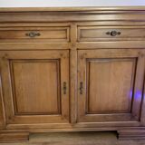 Wooden sideboard-style cabinet