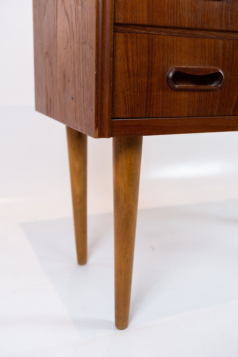 Chest of drawers in teak of danish design from the 1960