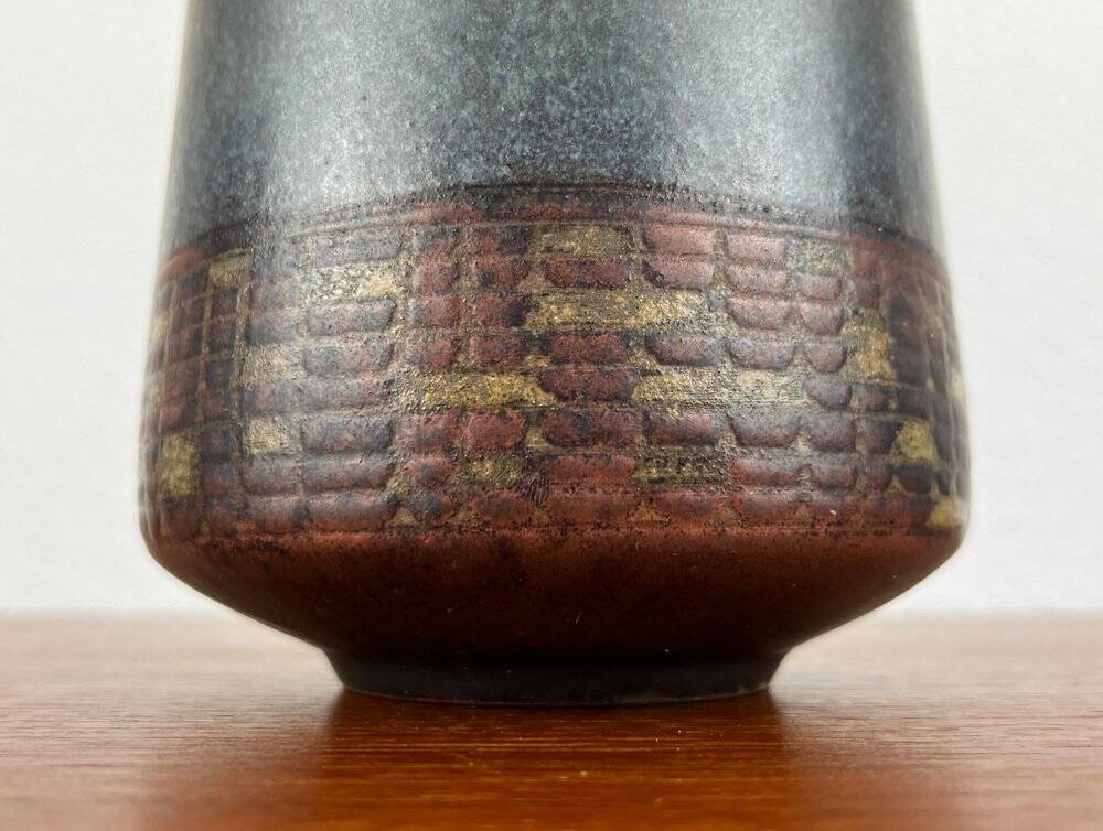 Ceramic vase from a German studio from the mid-century by Elisabeth Pluquet-Ulrich, 1960s.