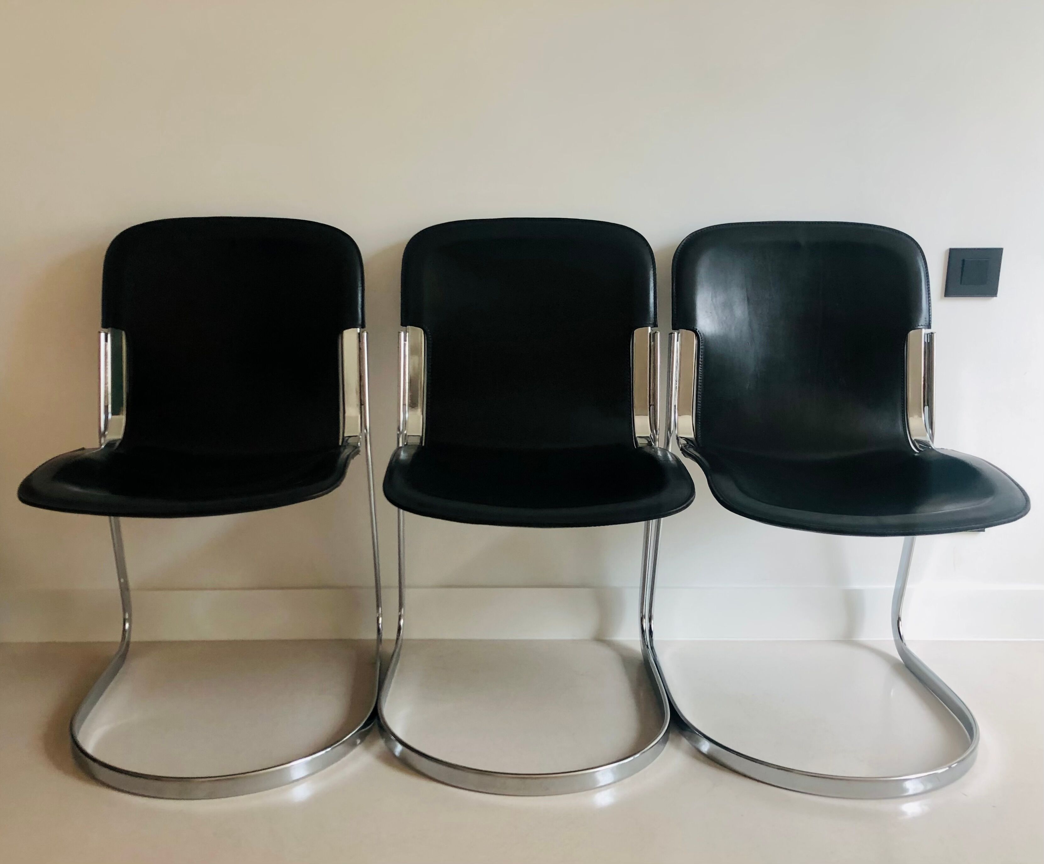 Black leather chair editions Cidue, Italy 70s