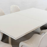 Extendable pedestal dining table by George Nelson for Herman Miller