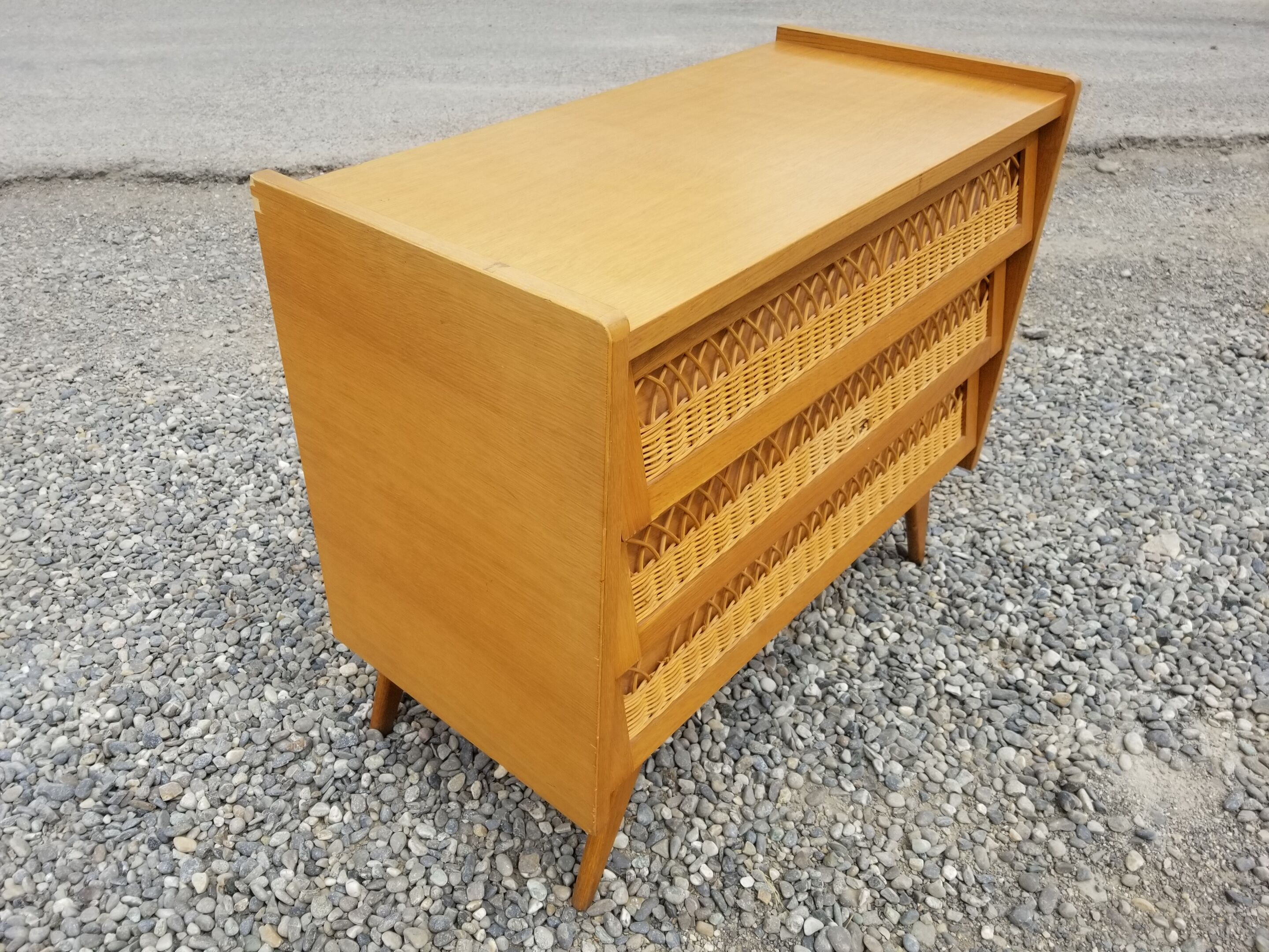 Vintage chest of drawers 3 drawers in oak and rattan - 60s