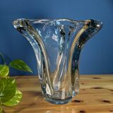 Large Twisted Crystal Vase with Three Points 20th Century Round Base Height 24cm