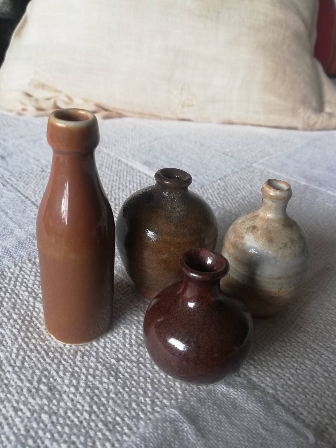 4 poteries miniatures