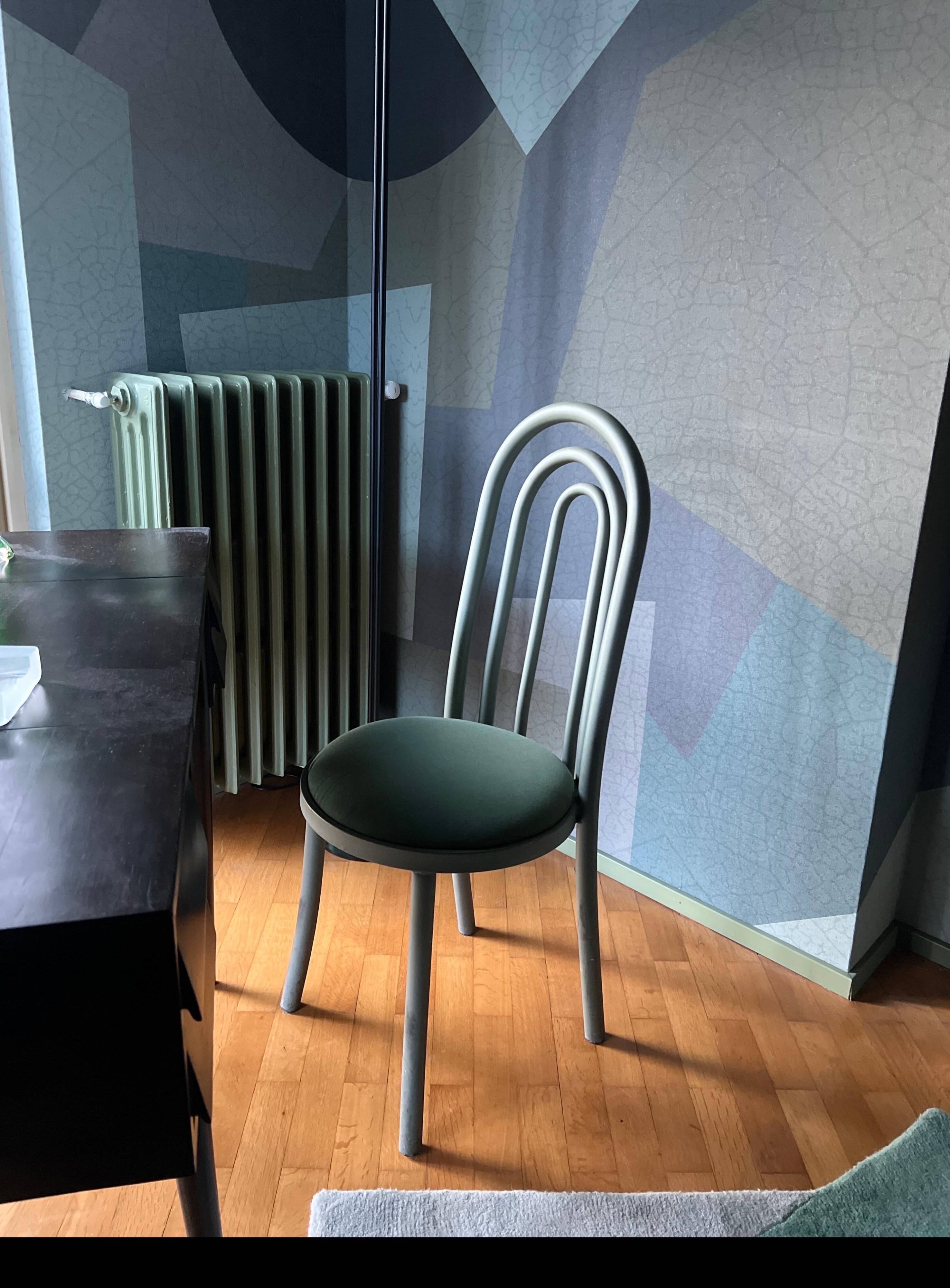 Sculptural "Arches" chair, Italian collectible, Memphis style, decorative dining
