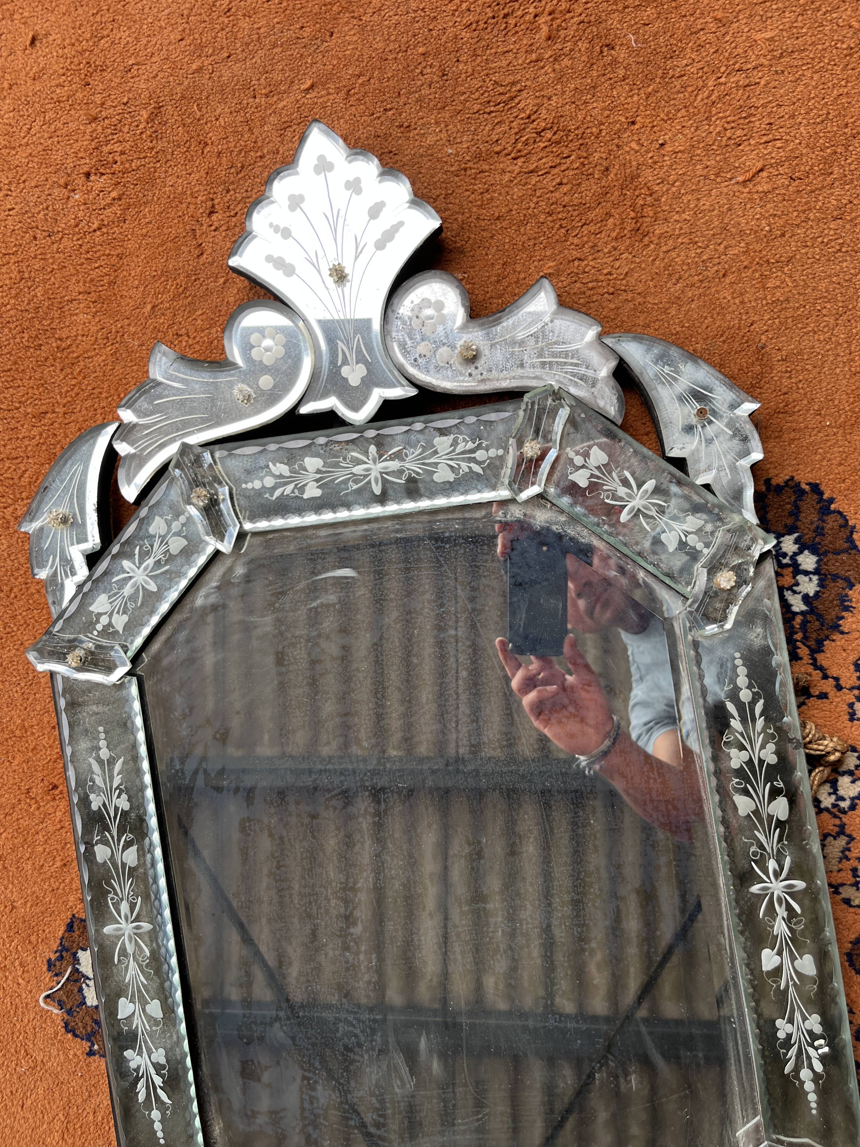 Venetian mirror 92 cm