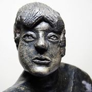 Buste de femme en céramique, XXème s.